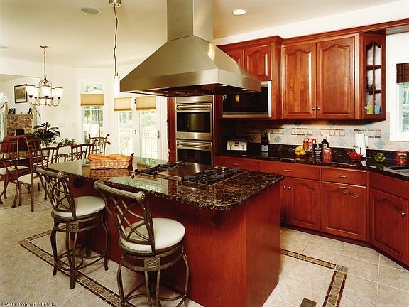 4th image of PH3 Whispering Wood Lot 105
