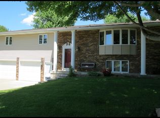 1606 Redwood Dr, Atlantic, IA 50022