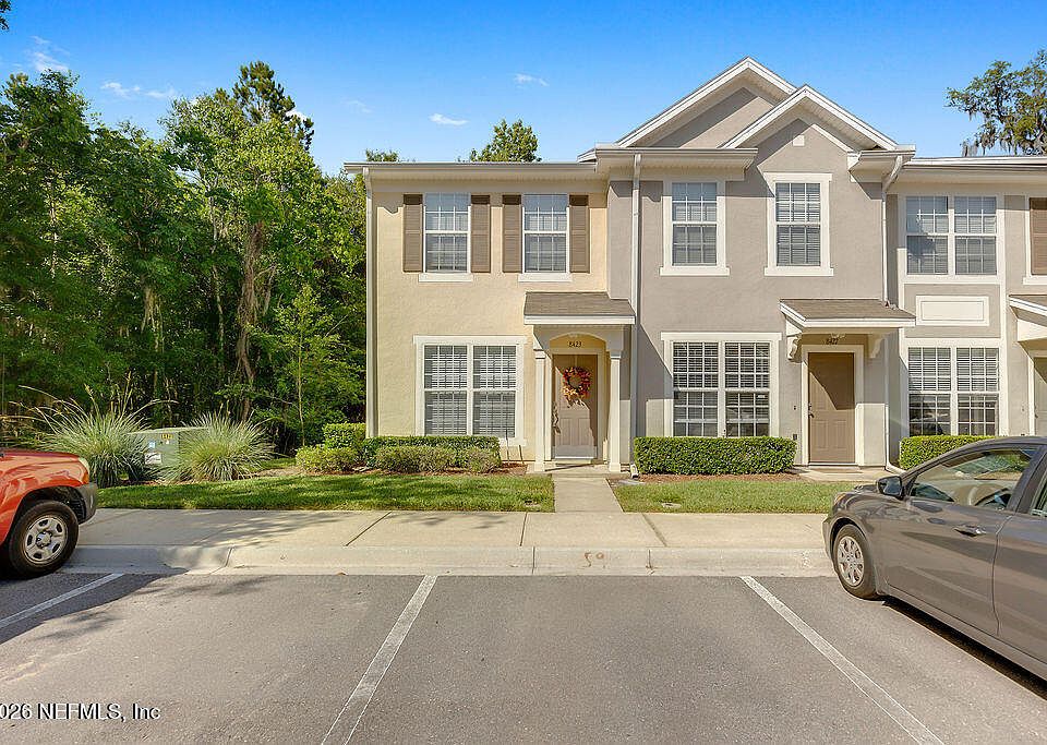 1st image of 8423 THORNBUSH Court