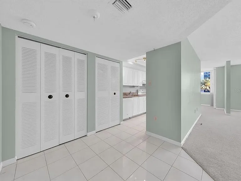660 Island Way #301 — Photo 31