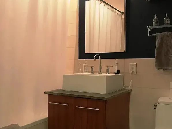 517 West 46th Street image 4 of 8