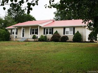 3223 McKinney Rd, Mooresboro, NC 28114