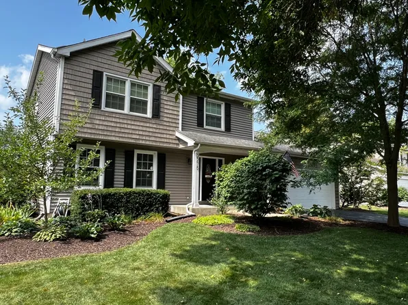 2275 Massachusetts Ave, Naperville, IL 60565