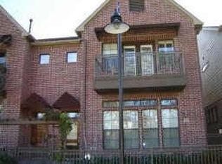 30 Riva Row, Spring, TX 77380