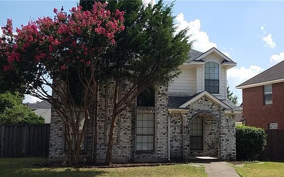 2nd image of 462 Leisure Ln
