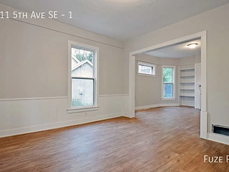 511 5th Ave SE #1 — Photo 8