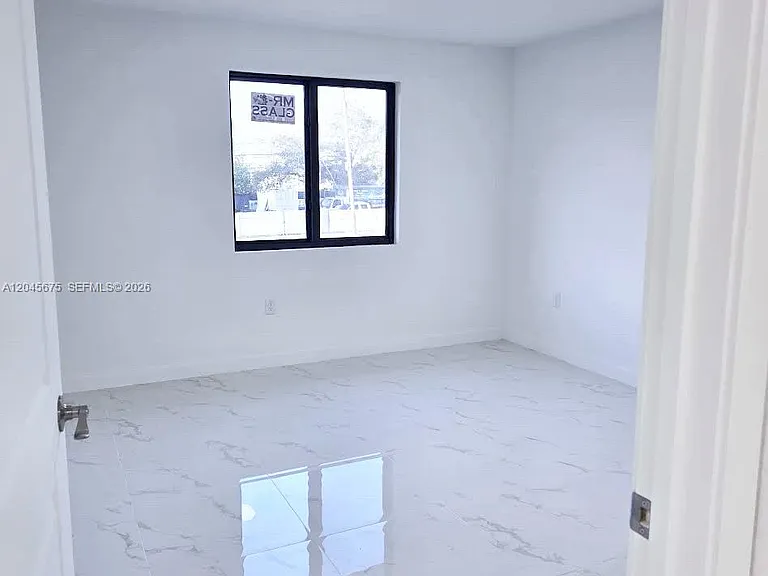 2731 NW 44th St #2731 — Photo 10