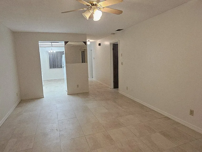 7360 Ulmerton Rd #3C — Photo 12