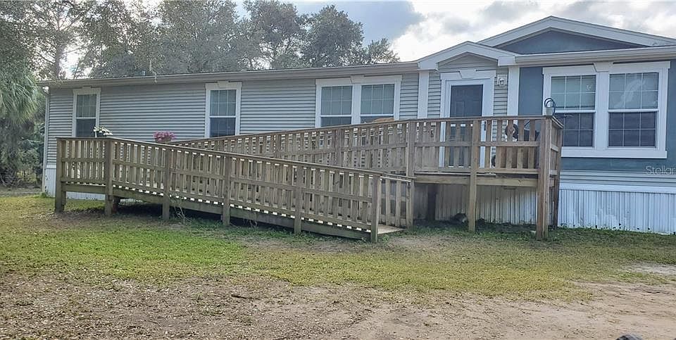 1st image of 420 River Oaks Dr