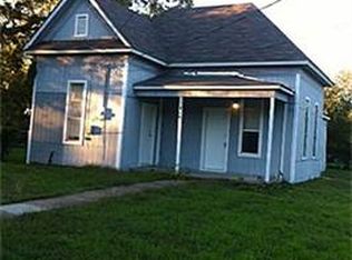 416 W White St, Pilot Point, TX 76258