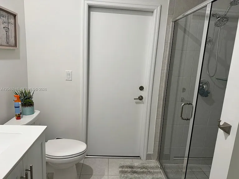 12760 SW 215th Ter — Photo 8