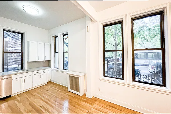 Rented by Corcoran | media 8