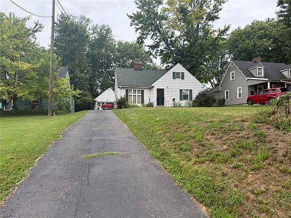 2nd image of 534 Kensington St