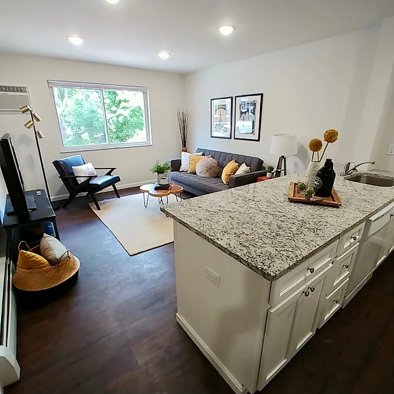 1 bed, 465 sqft, $900 — Photo 4
