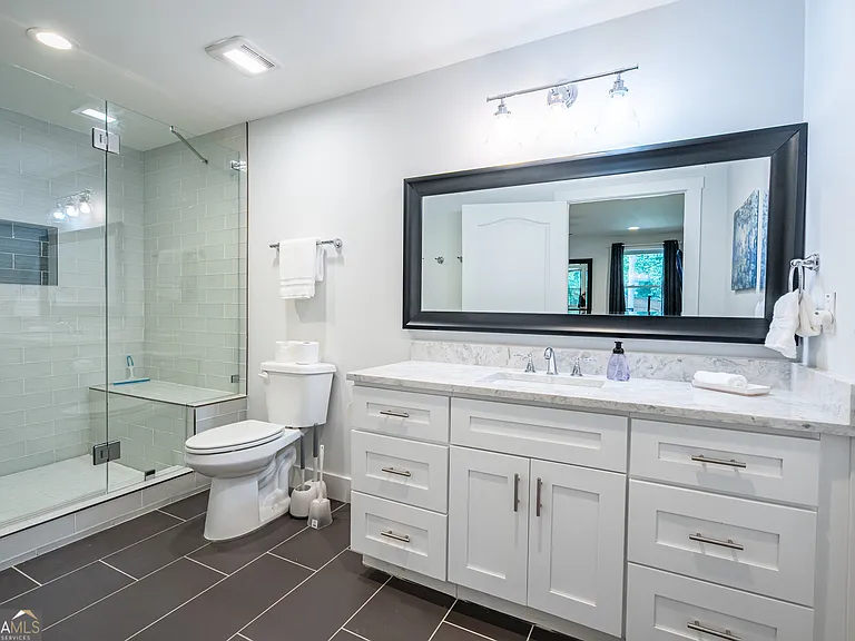 2617 Caladium Dr NE — Photo 24