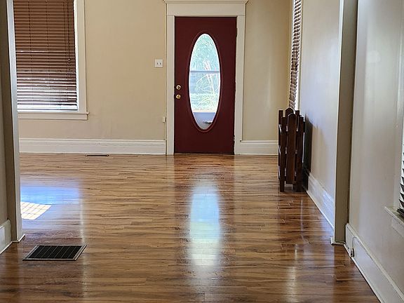 2nd image of 532 S Estelle Ave #A