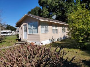 114 Cary Memorial Dr, Pensacola, FL 32505