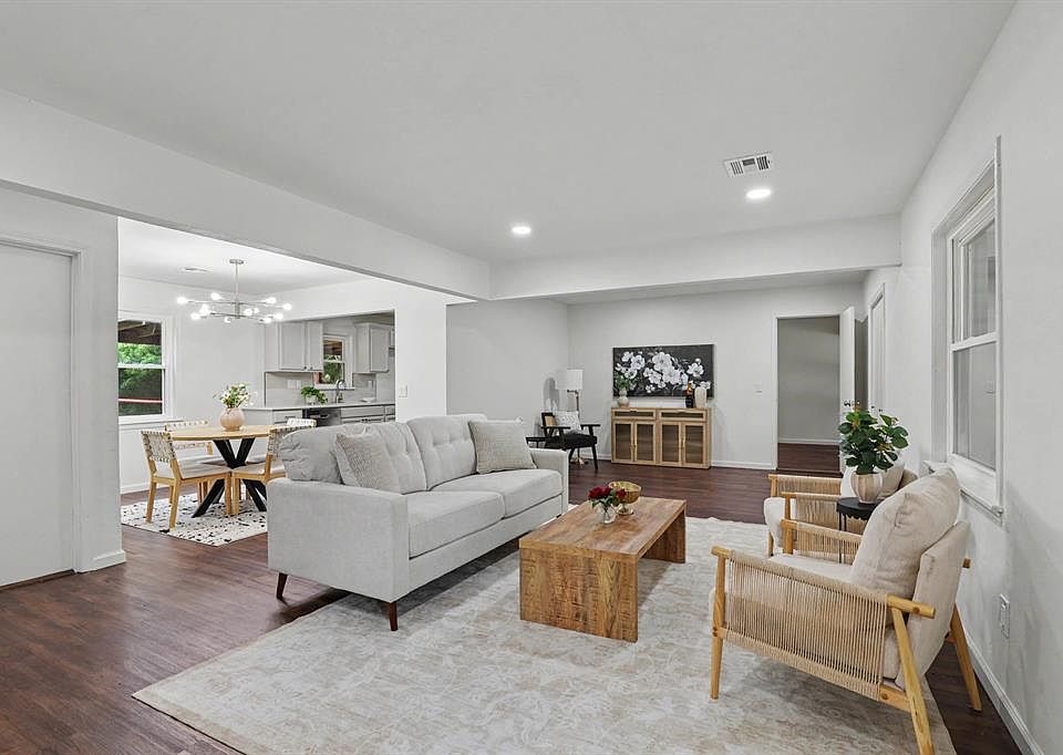 1st image of 6036 NW 47th St