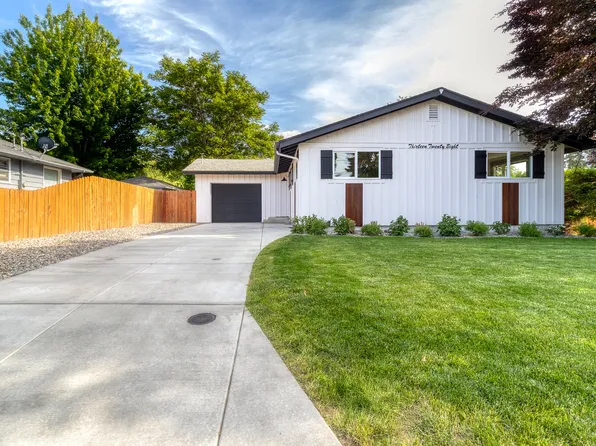 1328 Dakota St, Walla Walla, WA 99362