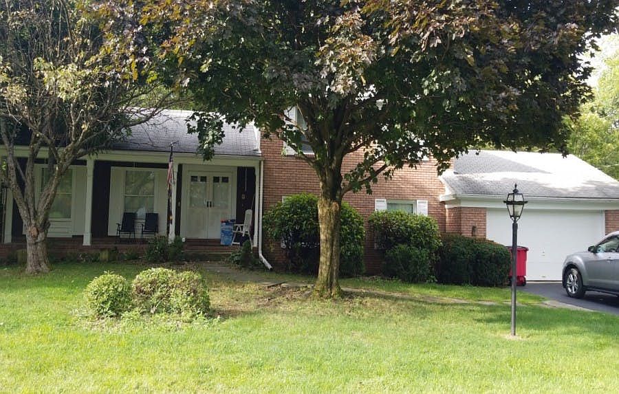 1st image of 1231 Mountain View Dr