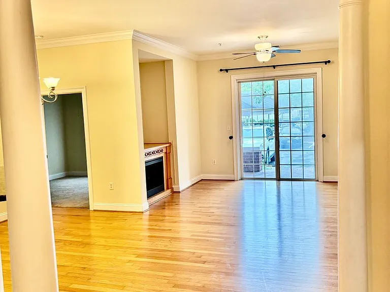 5215 Center St #105 — Photo 3