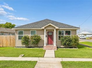 700 Estalote Ave, Harvey, LA 70058