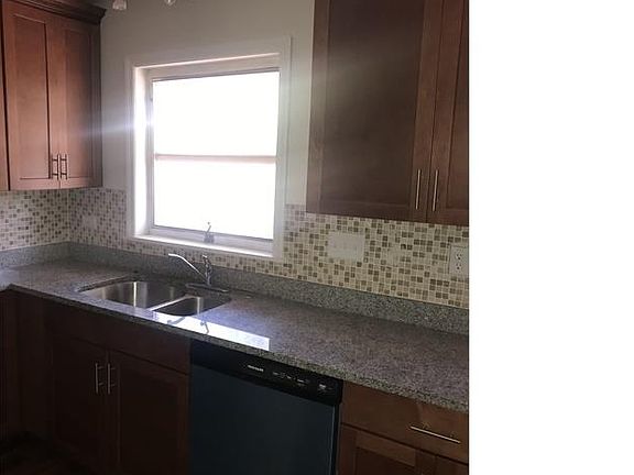 5th image of 1459 Wedgewood Dr