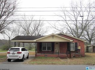 809 8th St N, Clanton, AL 35045