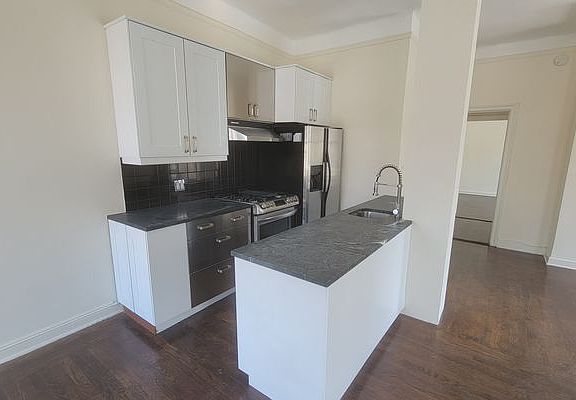 4th image of 26 E 93rd St #6D