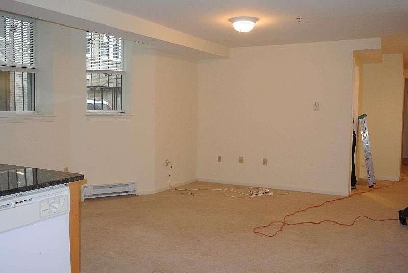 2nd image of 114 Jersey St #A