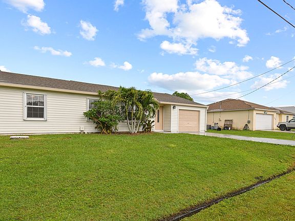 3rd image of 2234 SE Mandrake Cir