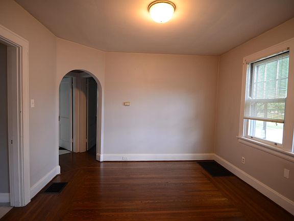 5th image of 6201 Bramble Ave APT 1