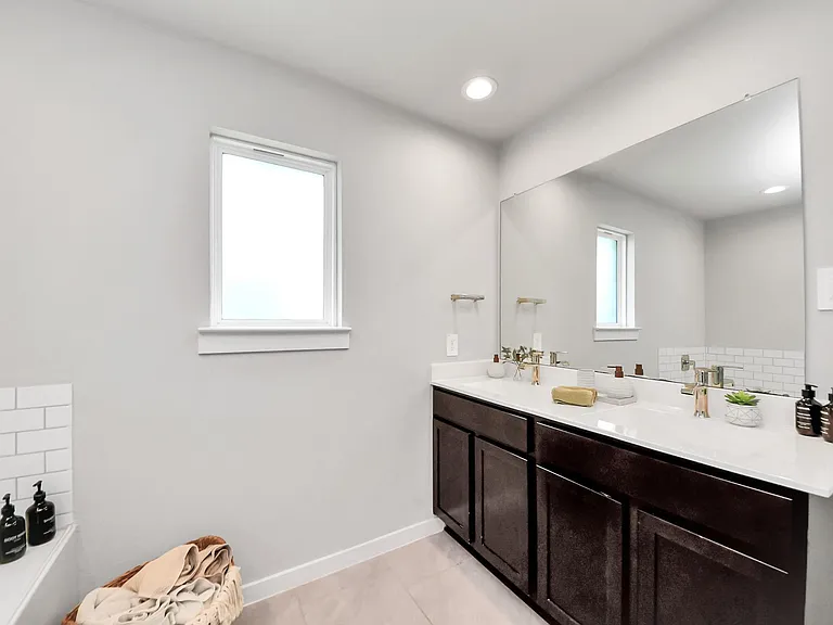 3306 Dagostino Creek Dr — Photo 34