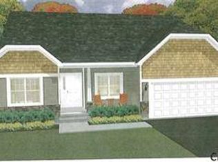 18 Gadwall Dr, Waterford, NY 12188