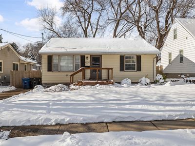 4120 10th St, Des Moines, IA, 50313