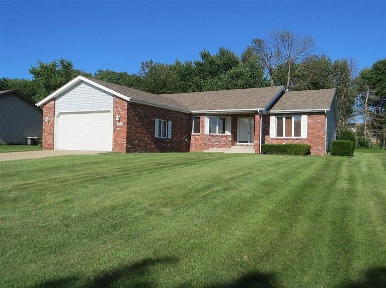 1st image of 9391 E Oakridge Dr