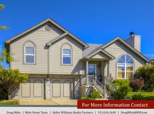 1208 N Ponca Dr, Independence, MO 64056