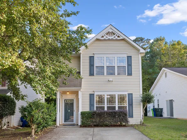 10821 Farmville Rd, Raleigh, NC 27614