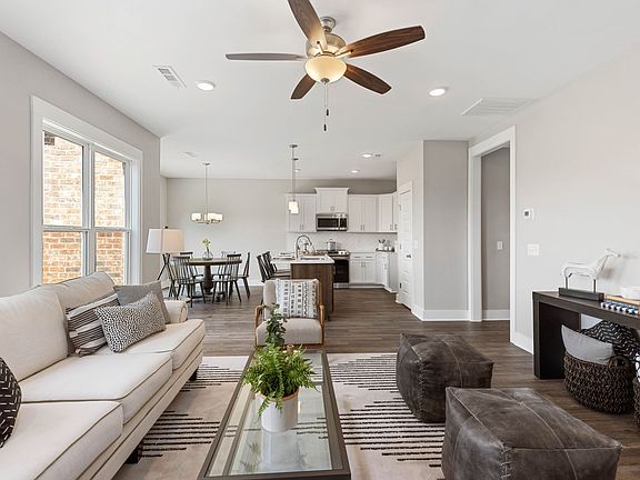 5th image of 109 Weller Ln