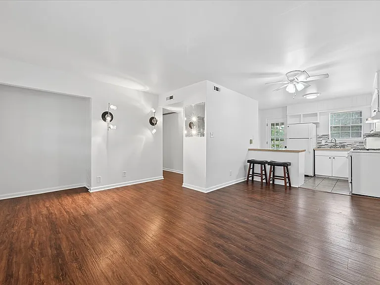 4517 S Peoria Ave #20 — Photo 10