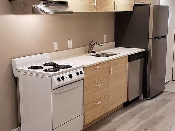 2nd image of 534 Angenette Ave #Ll
