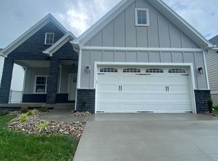 2025 Mary Ella Dr, Georgetown, IN 47122