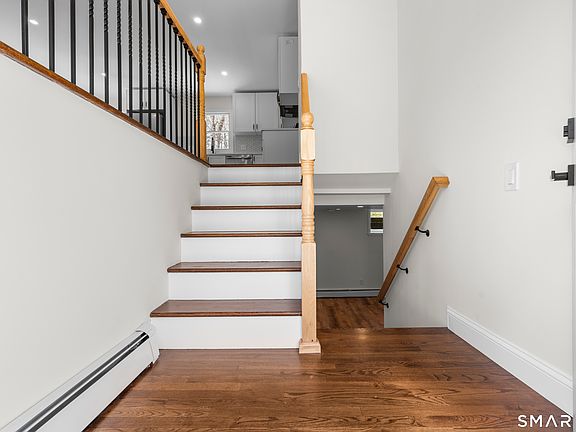 3rd image of 70 Dayton Road