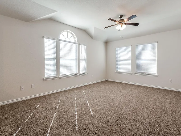 7221 Headingham Way — Photo 18