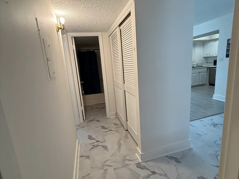 1458 Tamiami Trl #T7 — Photo 11