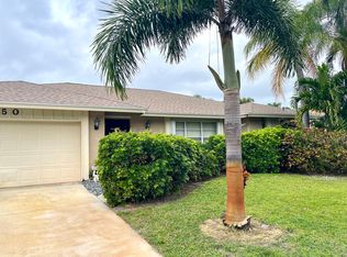 4050 Birchwood Dr, Boca Raton, FL 33487