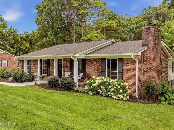 8130 Ainsworth Dr, Knoxville, TN 37909