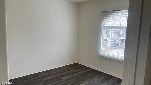 5 bed, 2.5 bath, 2277 sqft, $2,495 — Photo 4