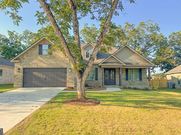 202 Obsidian Dr, Perry, GA 31069
