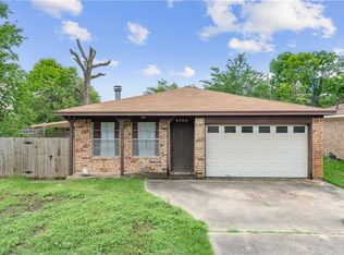 4304 Green Valley Dr, Bryan, TX 77802
